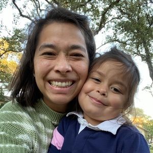 Meet your Posher, Abigail